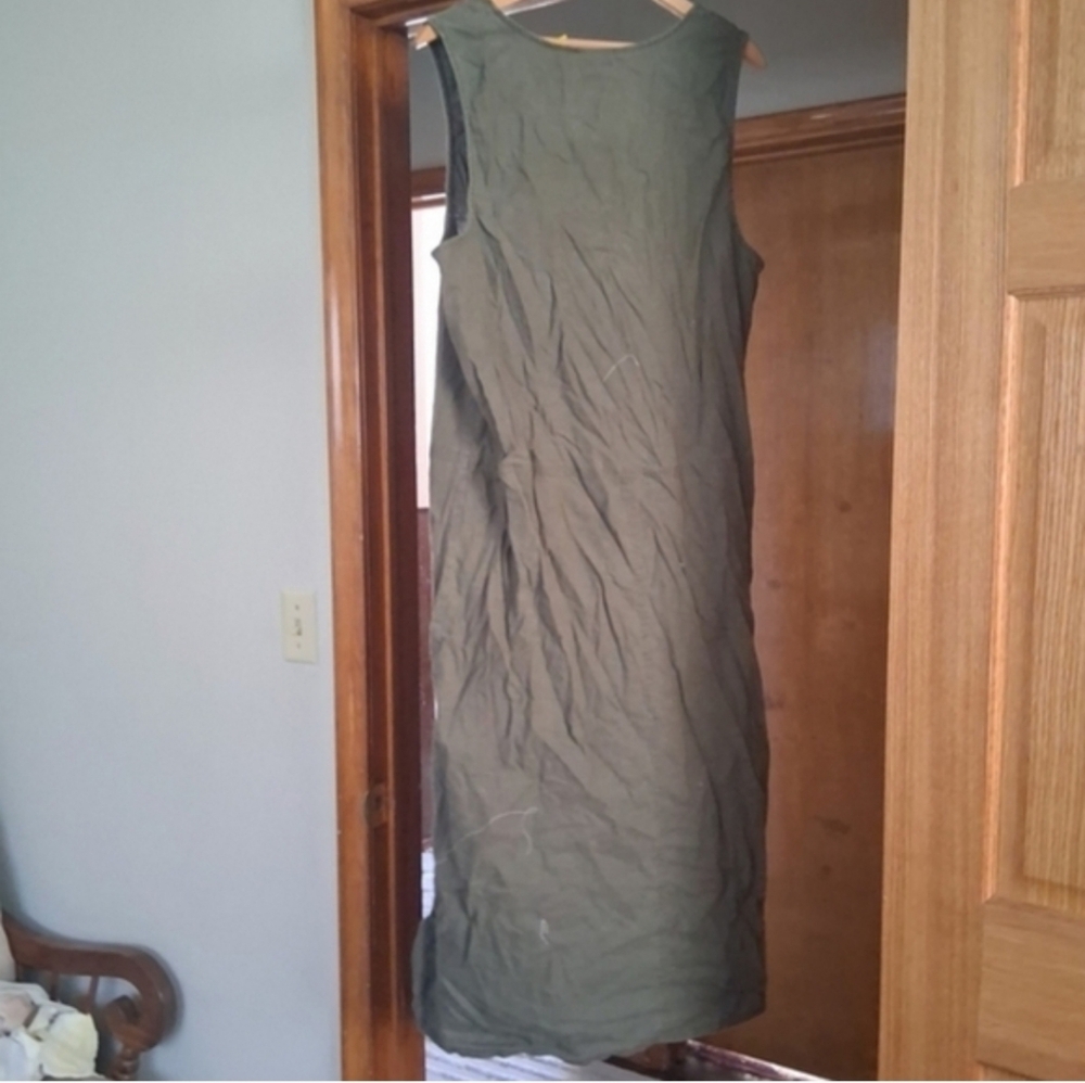 Linen Dress - Picture 3 of 3
